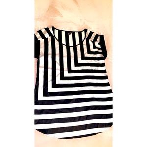 Express women’s shirt size XS